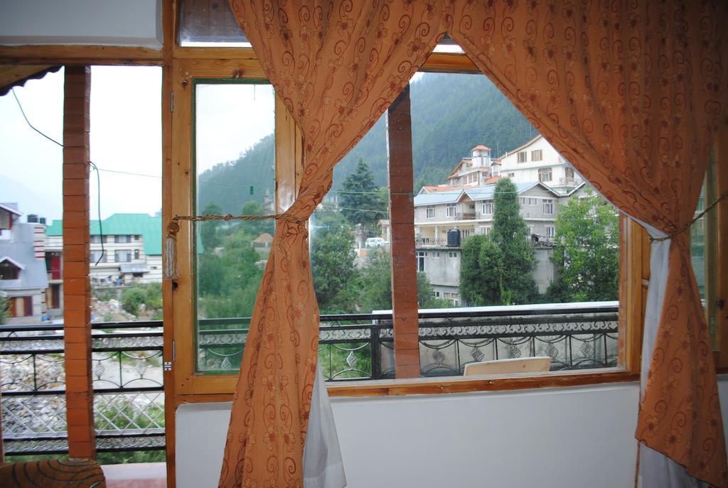 Oyo 13232 Red Rose Cottage Manali  Exterior photo