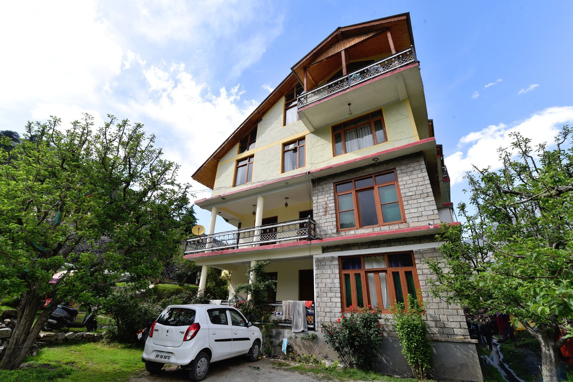 Oyo 13232 Red Rose Cottage Manali  Exterior photo